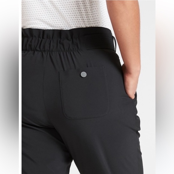 Athleta Pants - Athleta Skyline II Pant Black High Rise Belted Lounge Pants Size 8